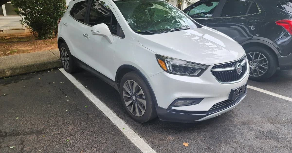 2018 Buick Encore photo 2